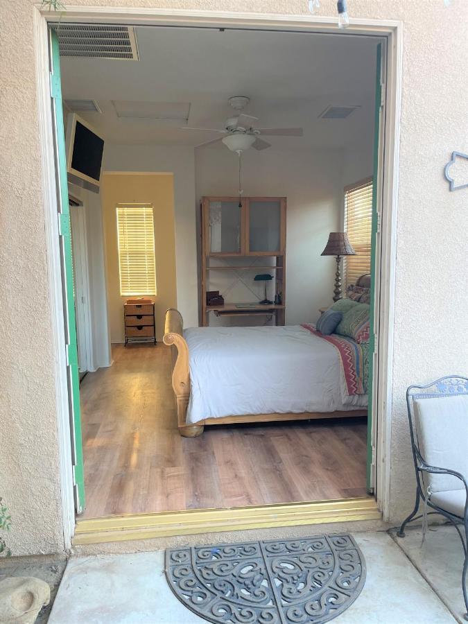 Appartamento Quaint Cochella Music Festival Casita Indio Esterno foto